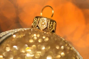 The Ultimate Guide to Gold Trading: Tips and Tricks for Maximizing Your Profits